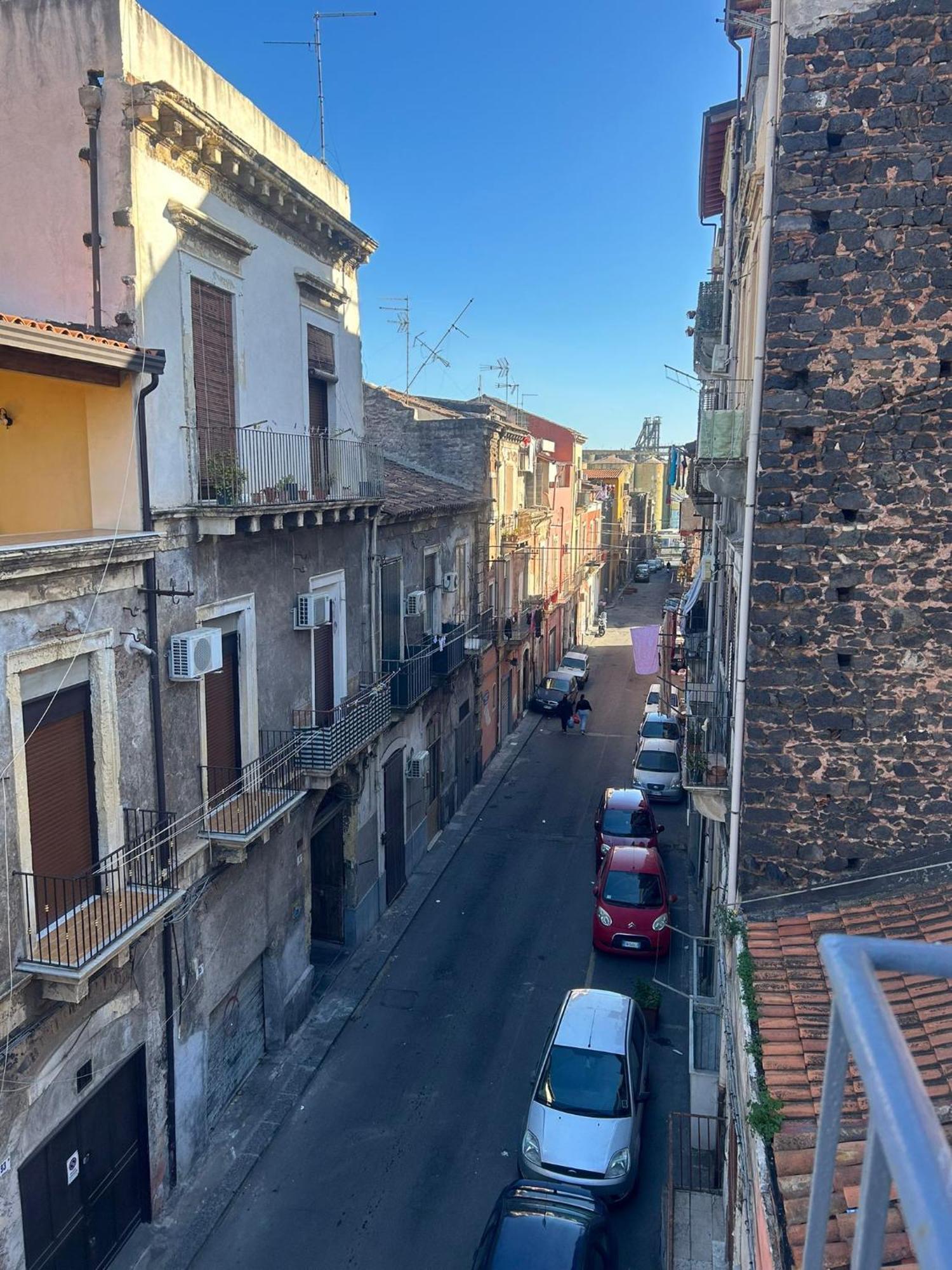 Il Lapillo Apartment Catania Luaran gambar